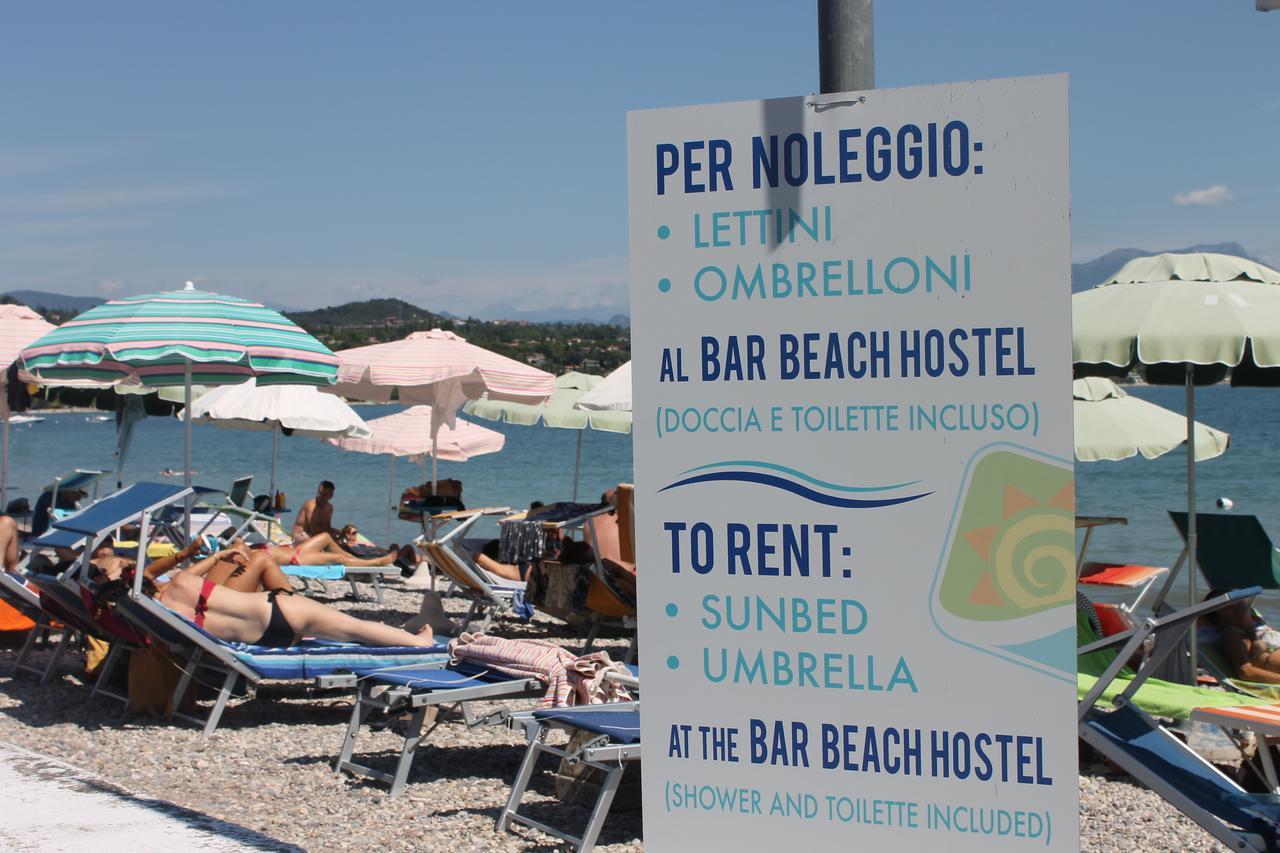Lake Garda Beach Hostel パデンゲ・スル・ガルダ エクステリア 写真